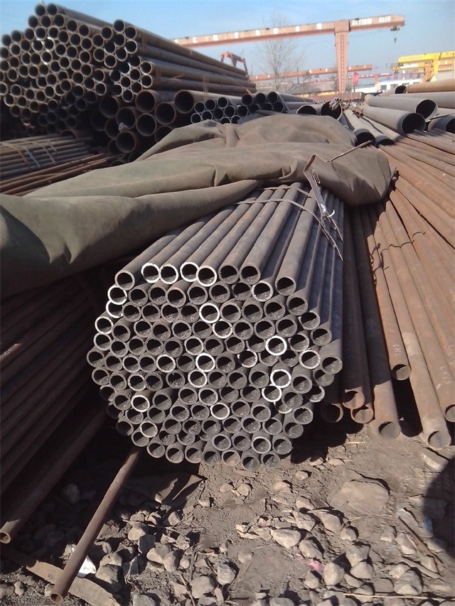 固原小口径无缝钢管