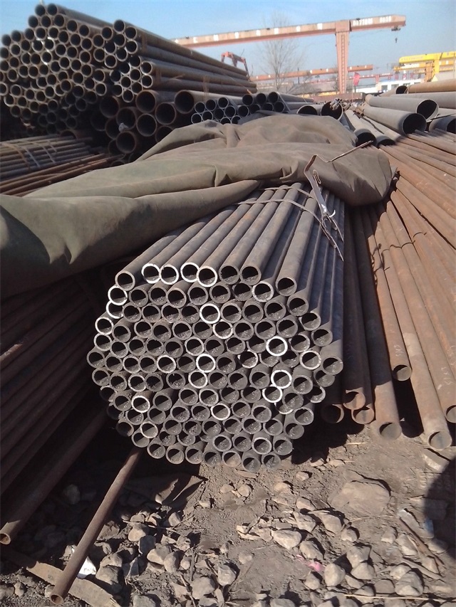 固原小口径精密无缝钢管