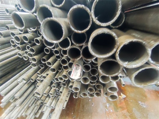 固原大口径精密无缝钢管