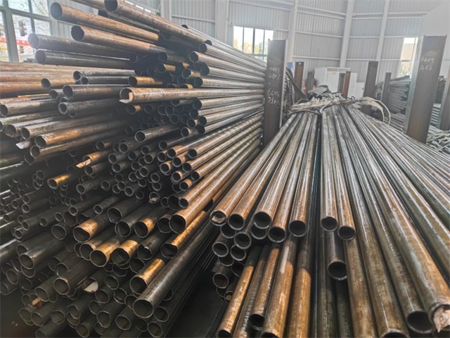 固原35#精密无缝钢管