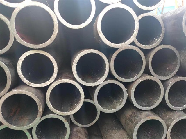 固原10#结构用无缝钢管