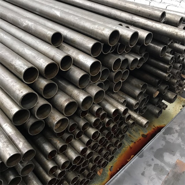 固原光亮无缝钢管厂